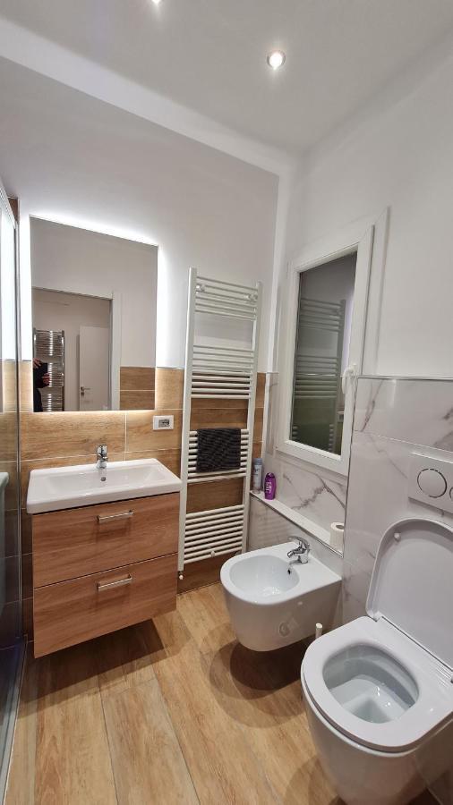 Giudei House Smart 2 Daire Bolonya Dış mekan fotoğraf