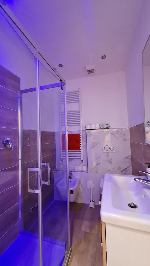 Giudei House Smart 2 Daire Bolonya Dış mekan fotoğraf